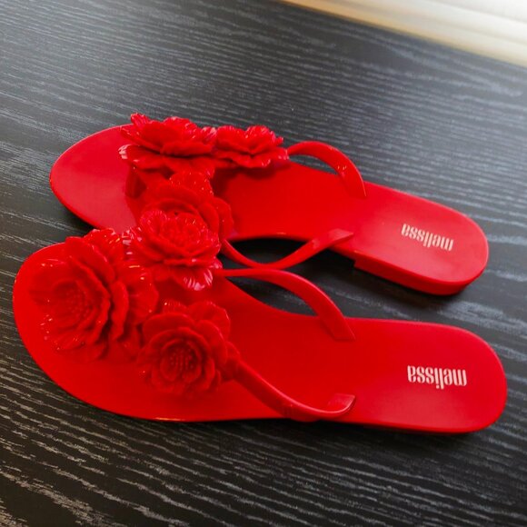 Melissa Harmonic Springtime Red Flip Flops - Picture 1 of 2
